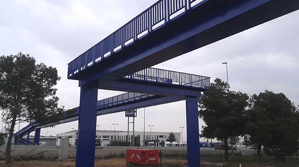 Estructuras metálicas para puentes y pasarelas